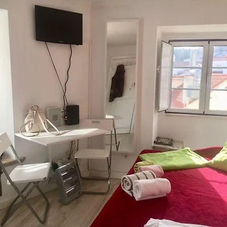 Pequeno Hostel Studio-2